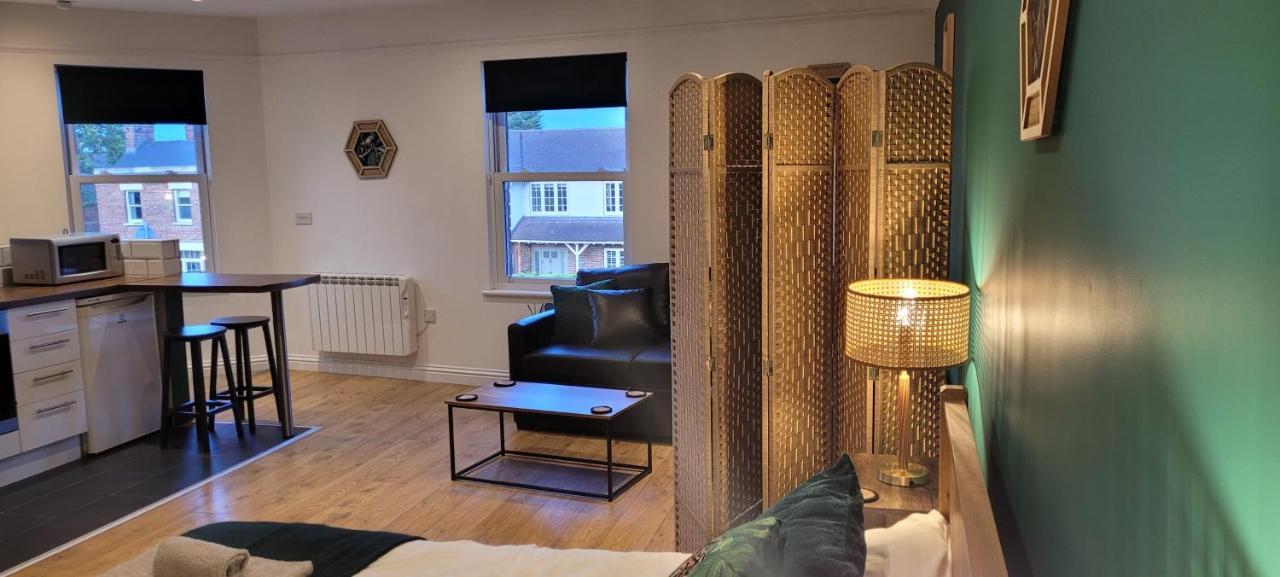 Leckhampton Road Apartments - كيلتنهام المظهر الخارجي الصورة