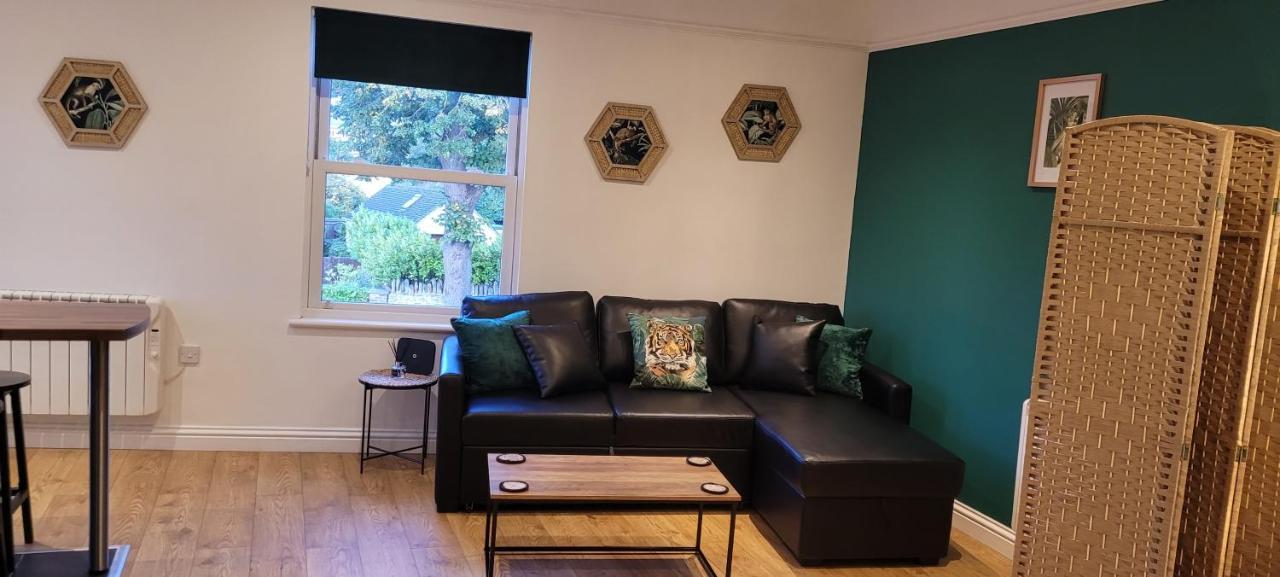 Leckhampton Road Apartments - كيلتنهام المظهر الخارجي الصورة