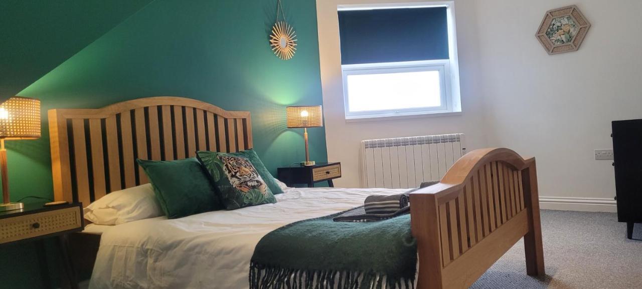 Leckhampton Road Apartments - كيلتنهام المظهر الخارجي الصورة