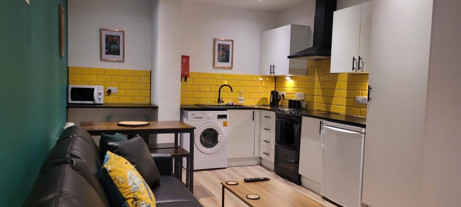 Leckhampton Road Apartments - كيلتنهام المظهر الخارجي الصورة